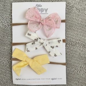 Little Poppy bow set